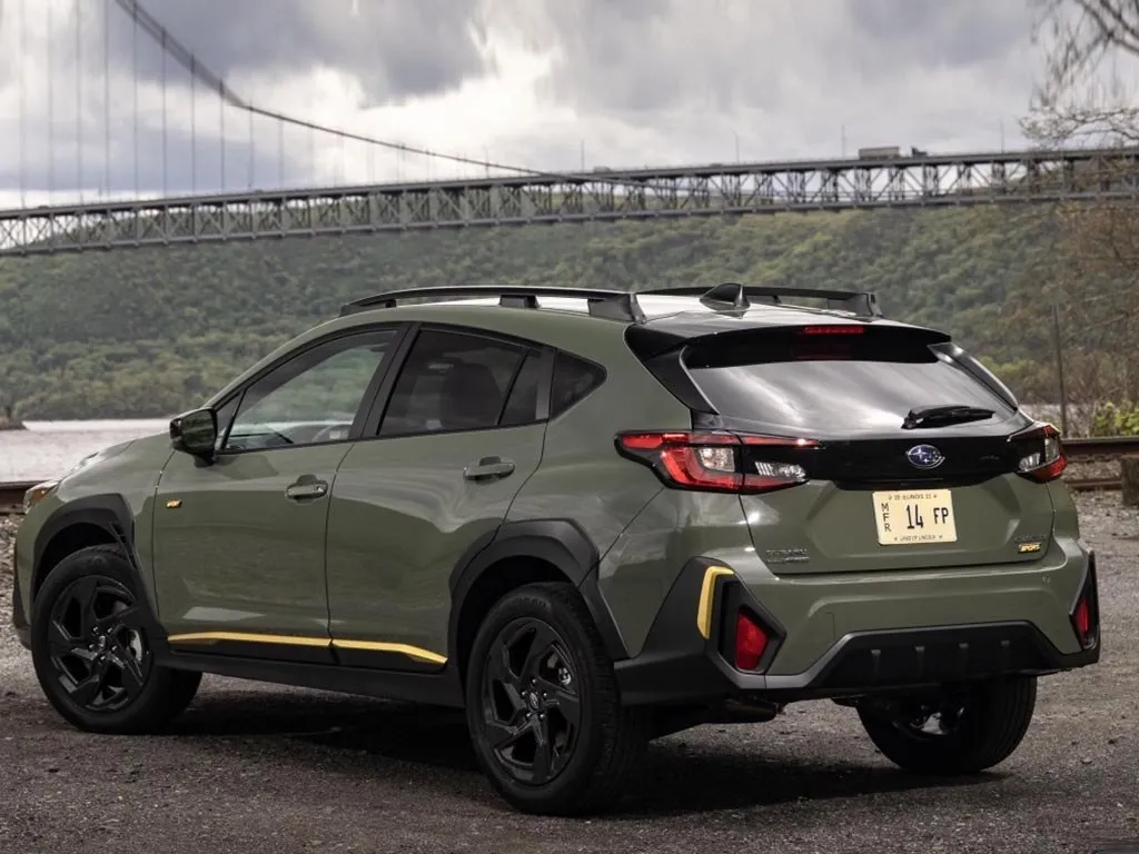 Subaru Crosstrek,autocango,china used car exporter,china ev exporter,chinese used car exporter,chinese used ev exporter