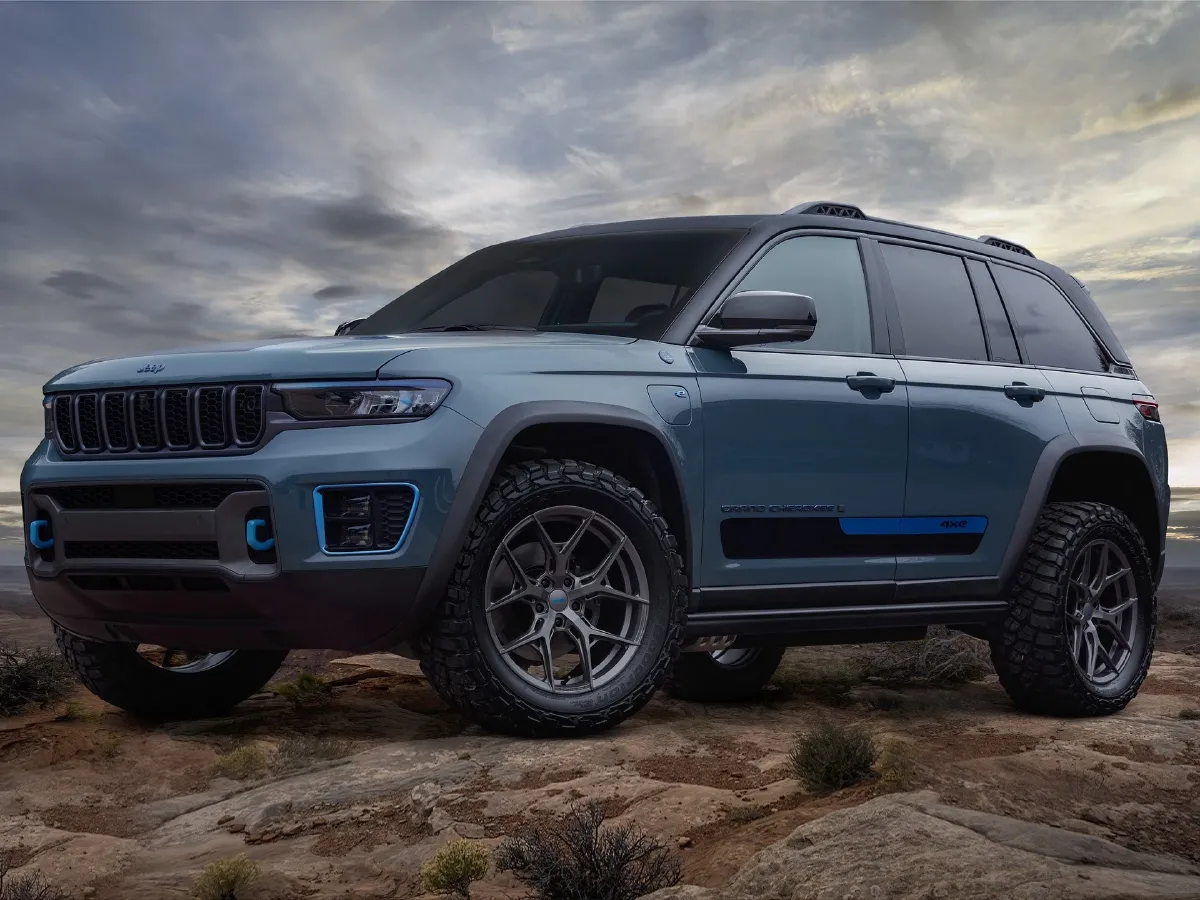 Jeep Grand Cherokee 4XE,autocango,china used car exporter,china ev exporter,chinese used car exporter,chinese used ev exporter