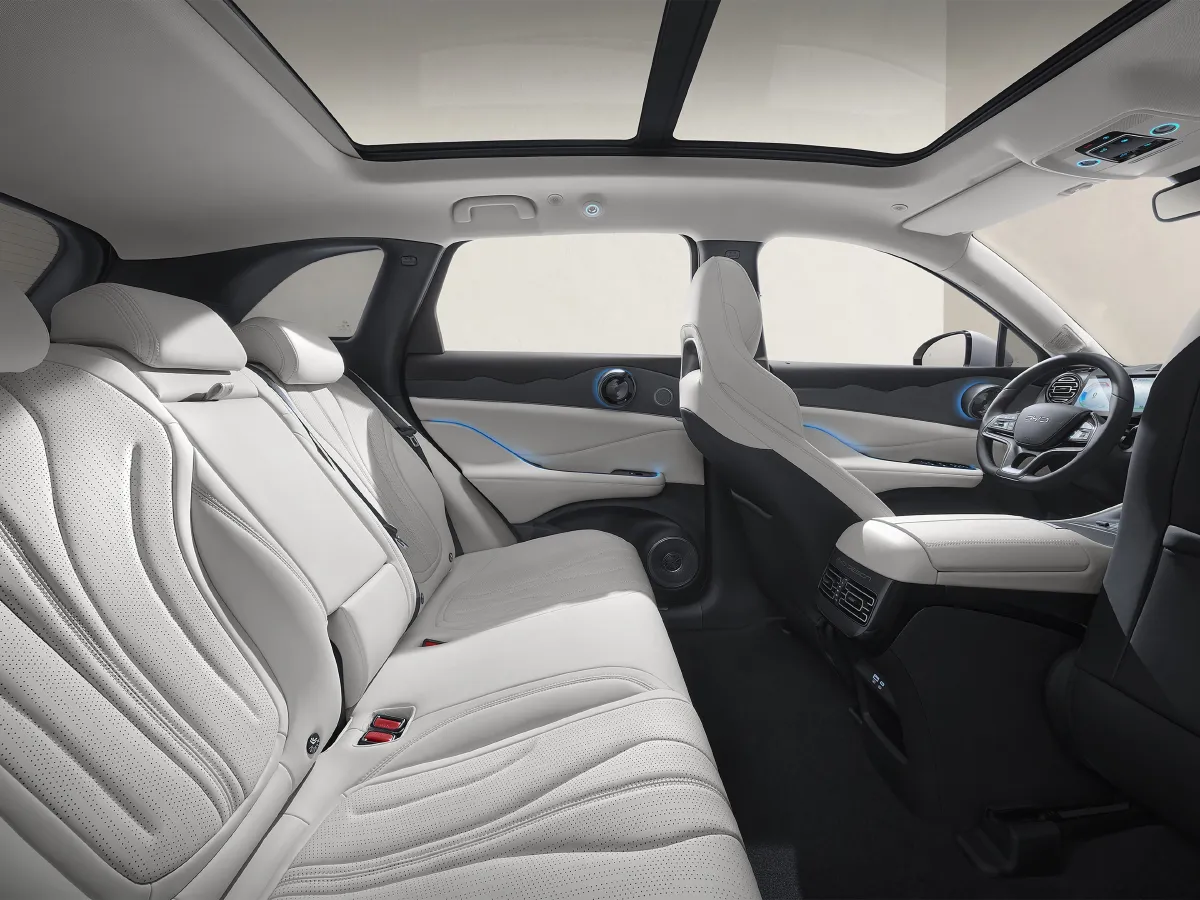 BYD Frigate 07,autocango,china used car exporter,china ev exporter,chinese used car exporter,chinese used ev exporter