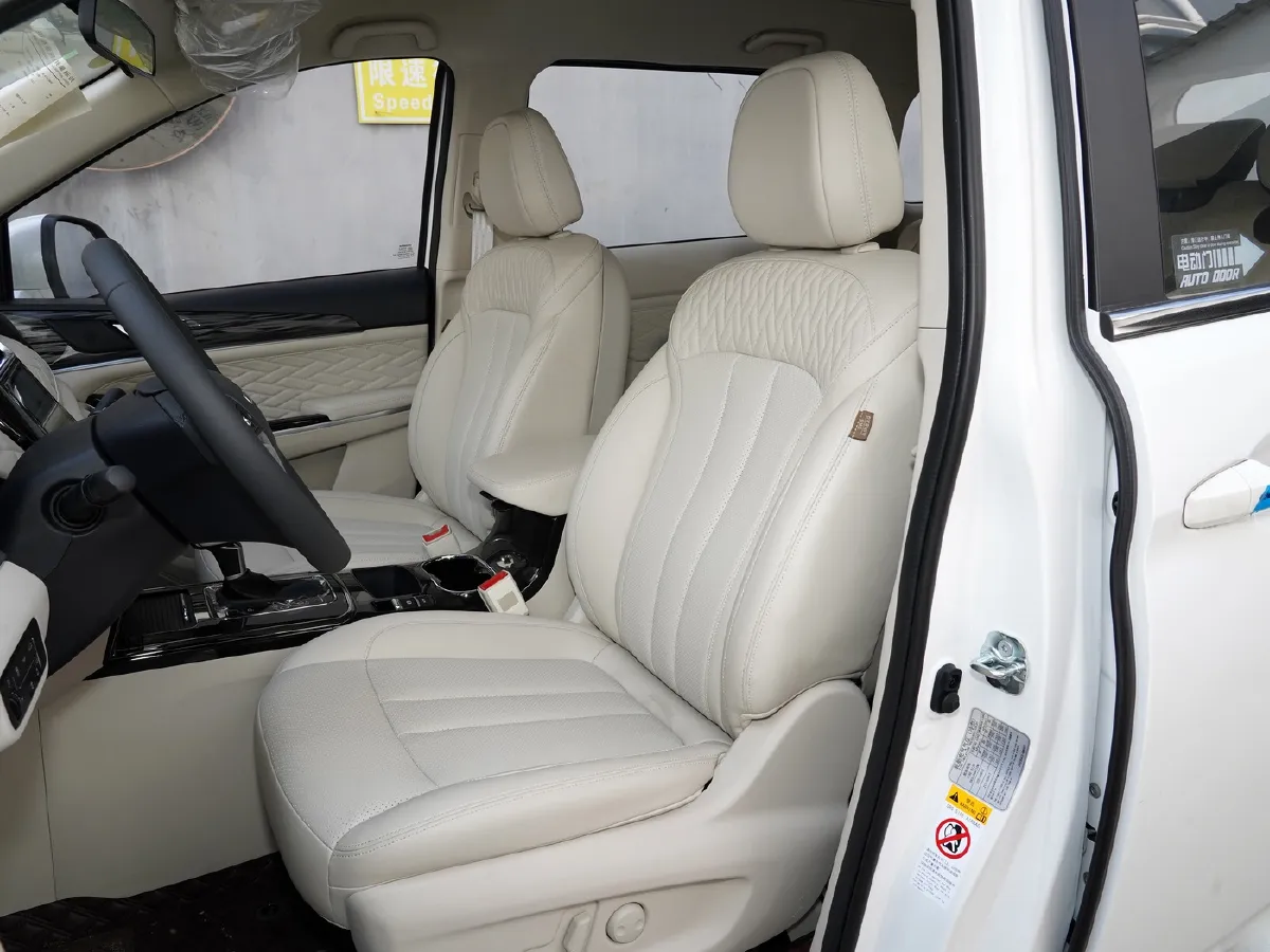 ChangAn Oshan Cosmos,autocango,china used car exporter,china ev exporter,chinese used car exporter,chinese used ev exporter ChangAn Oshan Cosmos,autocango,china used car exporter,china ev exporter,chinese used car exporter,chinese used ev exporter