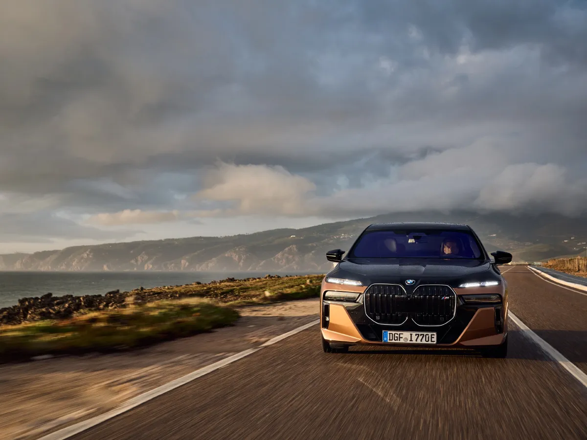 BMW i7,autocango,china used car exporter,china ev exporter,chinese used car exporter,chinese used ev exporter