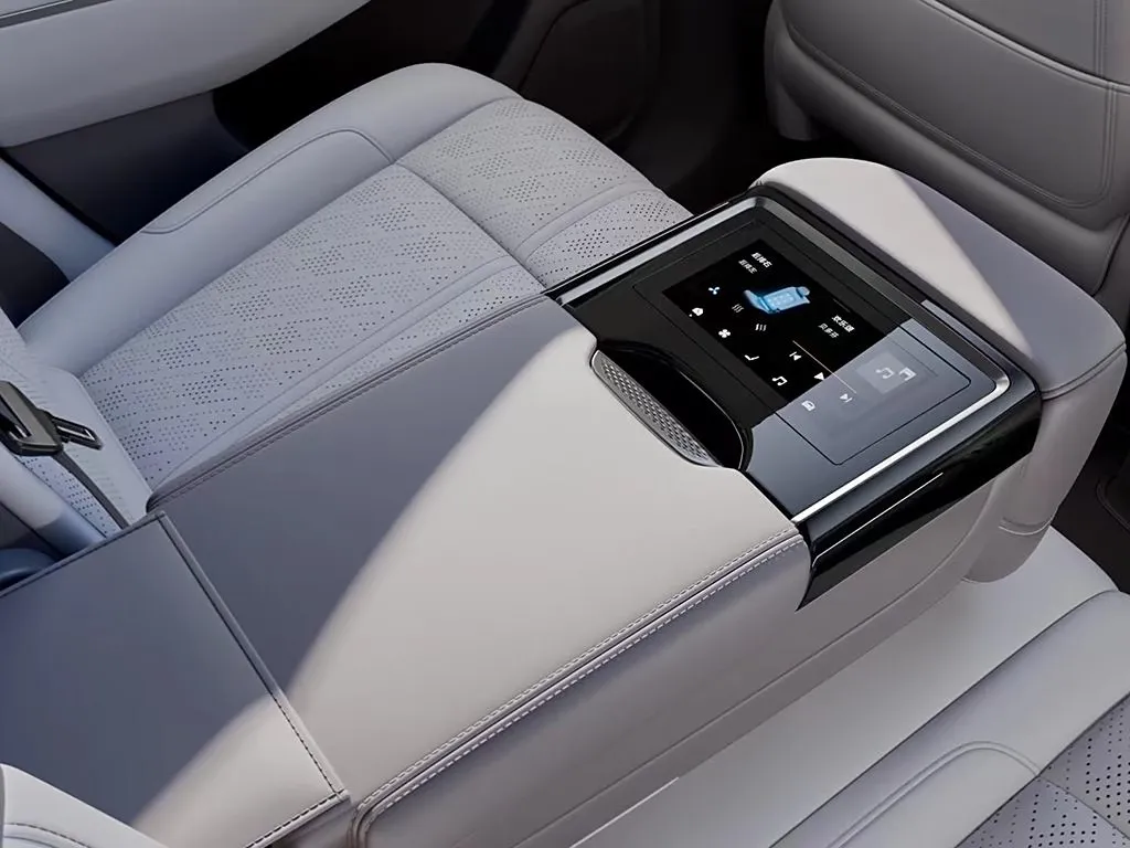 Zeekr 7X,autocango,china used car exporter,china ev exporter,chinese used car exporter,chinese used ev exporter