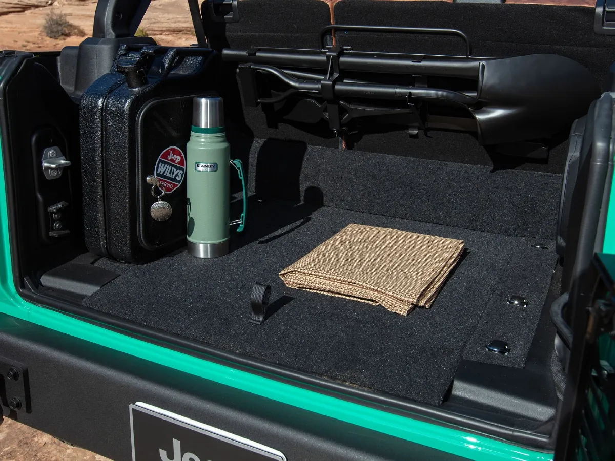 2015 Jeep Wrangler 2.8T 200HP L4 5AT,autocango,china used car exporter,china ev exporter,chinese used car exporter,chinese used ev exporter