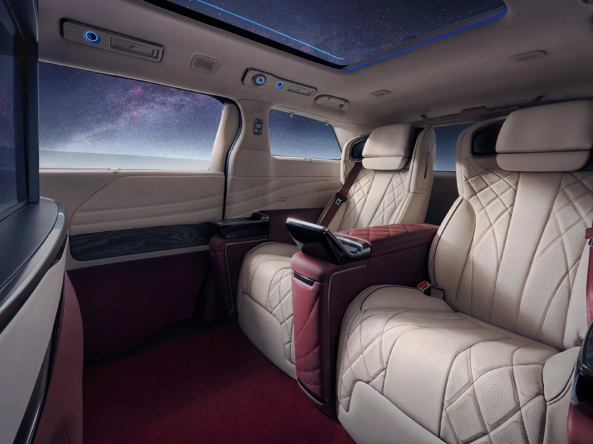 Denza D9,autocango,china used car exporter,china ev exporter,chinese used car exporter,chinese used ev exporter