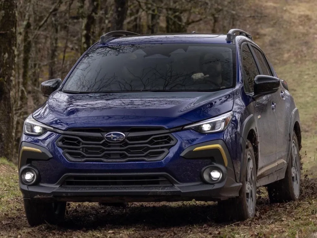 Subaru Crosstrek,autocango,china used car exporter,china ev exporter,chinese used car exporter,chinese used ev exporter