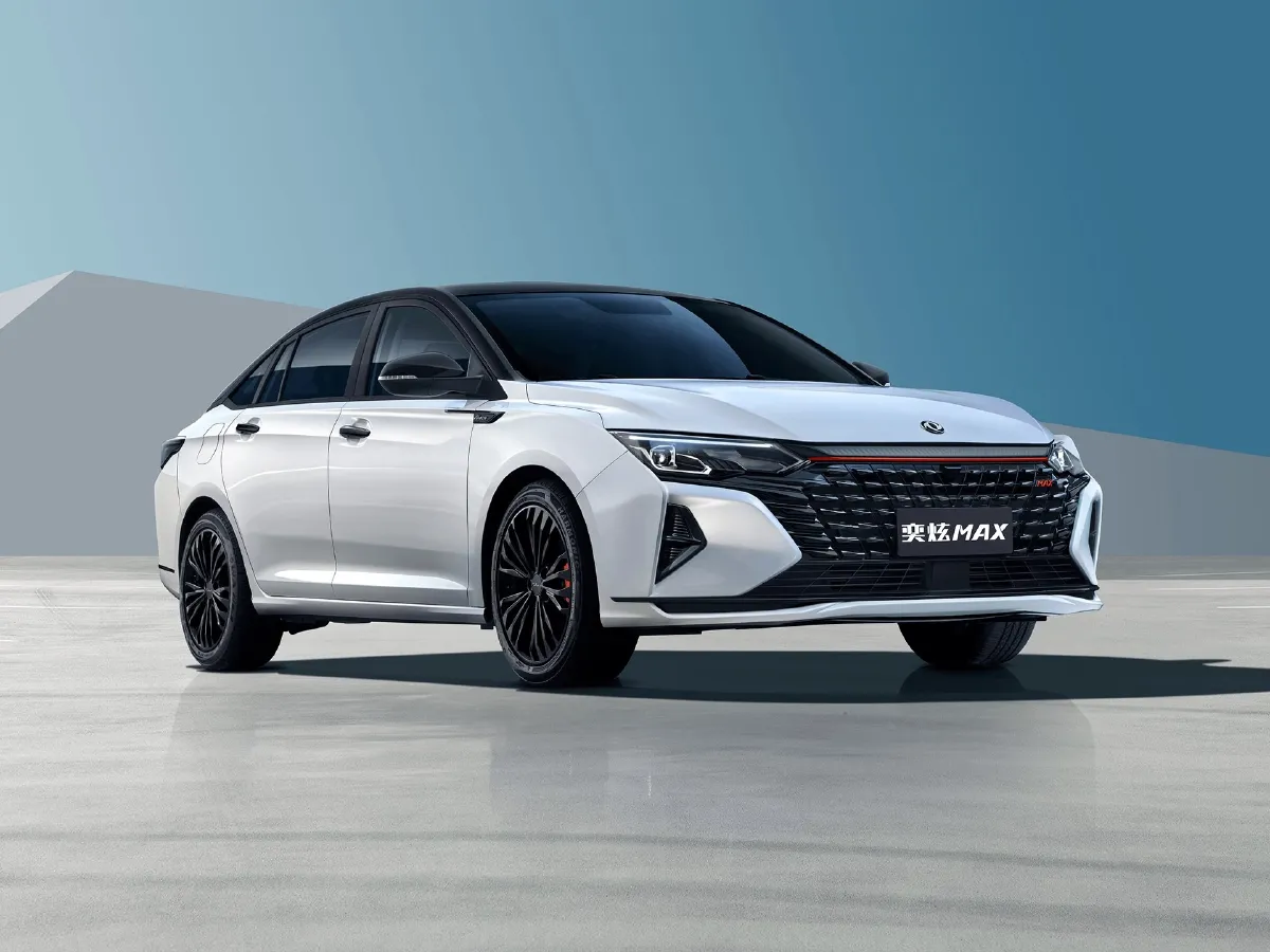 DongFeng Aeolus YiXuan MAX,autocango,china used car exporter,china ev exporter,chinese used car exporter,chinese used ev exporter