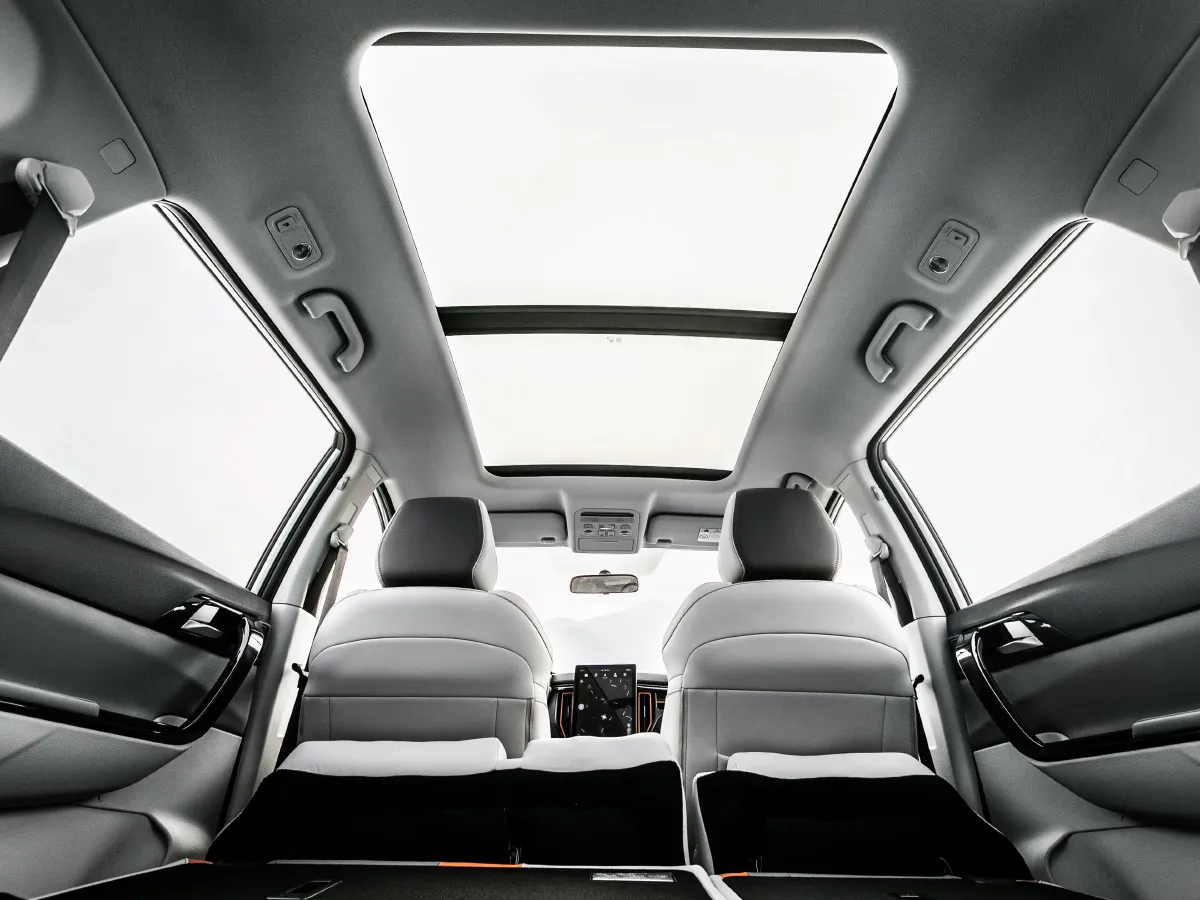 DongFeng Forthing T5,autocango,china used car exporter,china ev exporter,chinese used car exporter,chinese used ev exporter