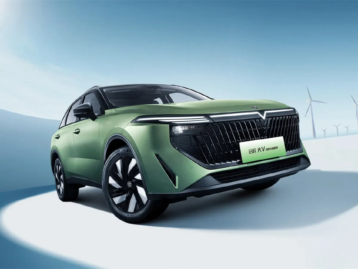 Venucia Grand V DD-i,autocango,china used car exporter,china ev exporter,chinese used car exporter,chinese used ev exporter