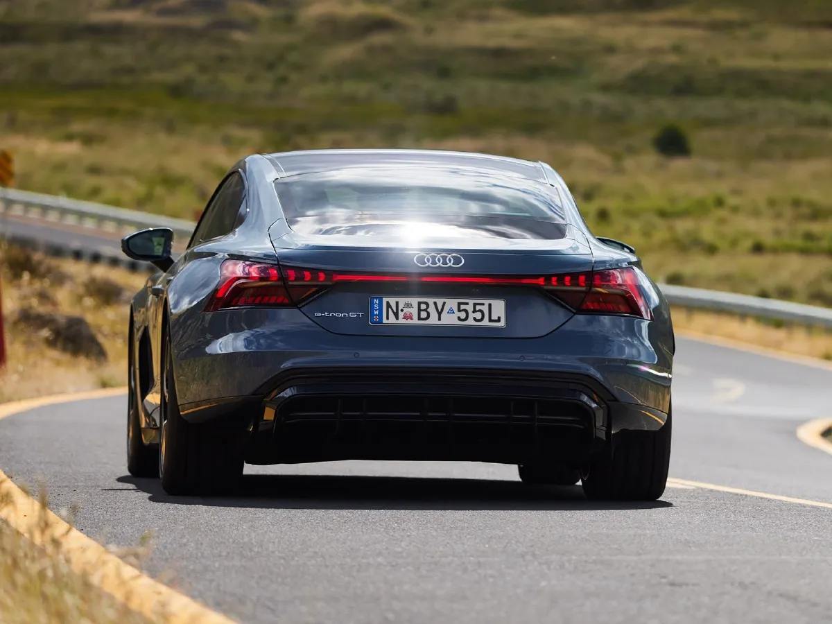 Audi e-tron GT,autocango,china used car exporter,china ev exporter,chinese used car exporter,chinese used ev exporter