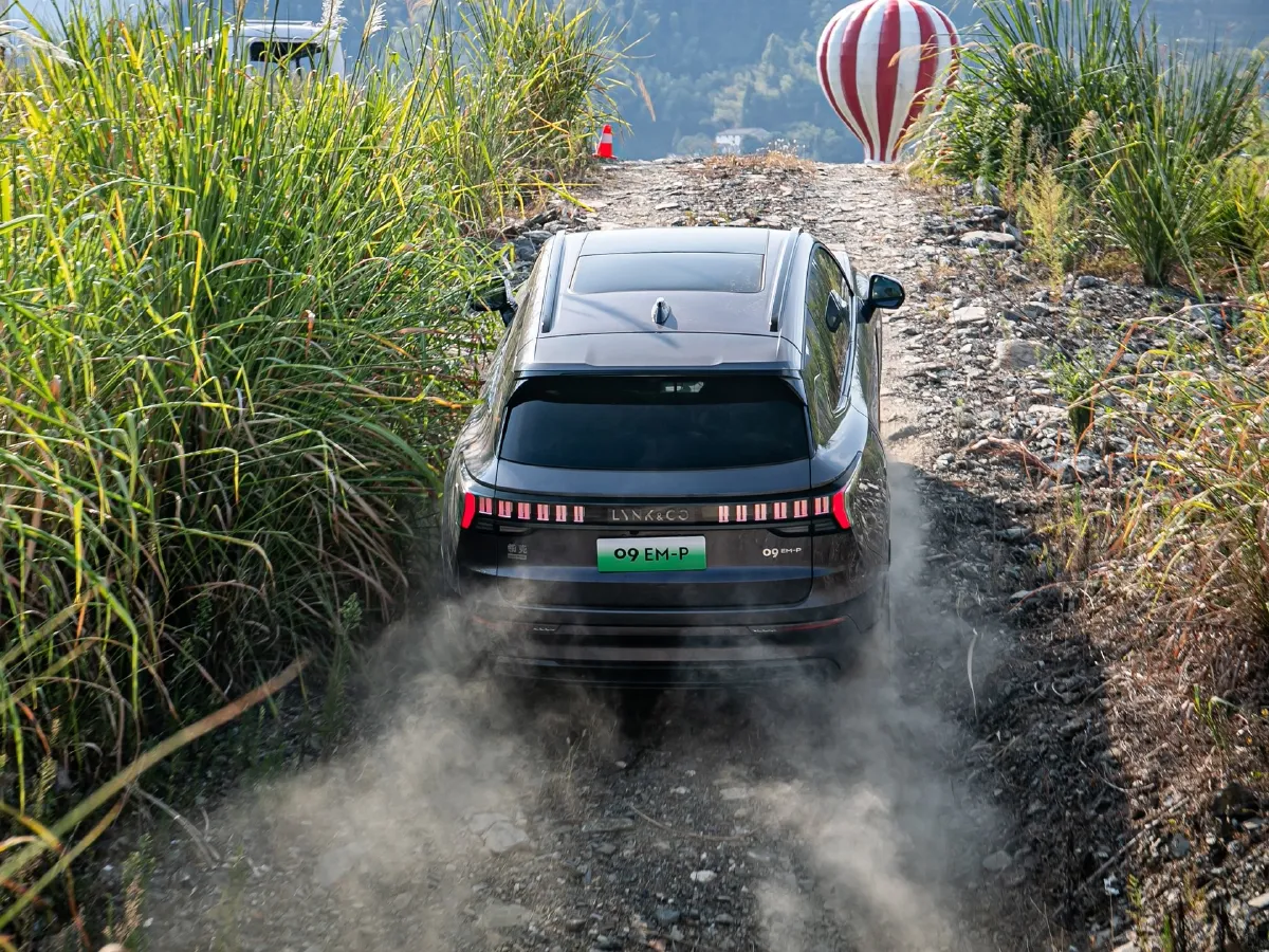 LYNK&CO 09 EM-P,autocango,china used car exporter,china ev exporter,chinese used car exporter,chinese used ev exporter