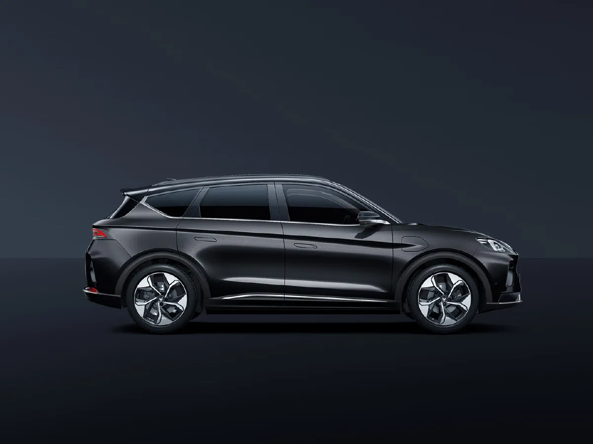 ARCFOX αT,autocango,china used car exporter,china ev exporter,chinese used car exporter,chinese used ev exporter