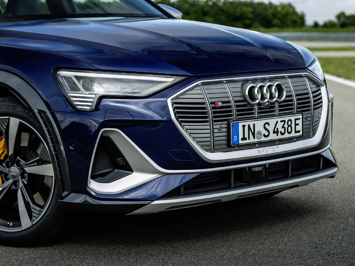 Audi e-tron,autocango,china used car exporter,china ev exporter,chinese used car exporter,chinese used ev exporter