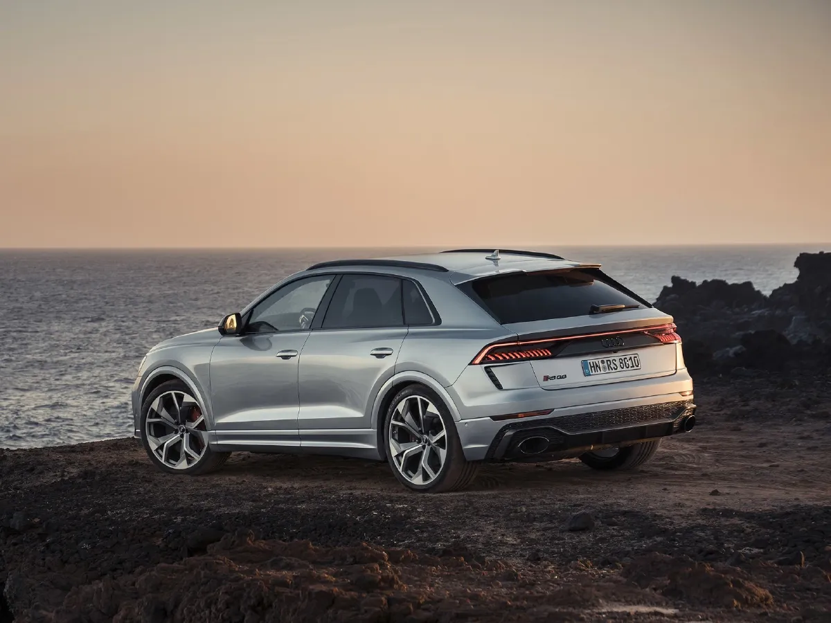 Audi RS Q8,autocango,china used car exporter,china ev exporter,chinese used car exporter,chinese used ev exporter