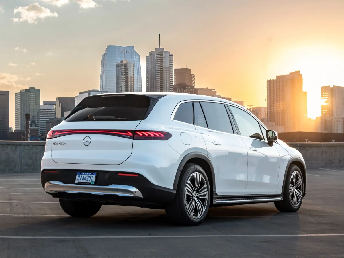 Mercedes-Benz EQS SUV,autocango,china used car exporter,china ev exporter,chinese used car exporter,chinese used ev exporter