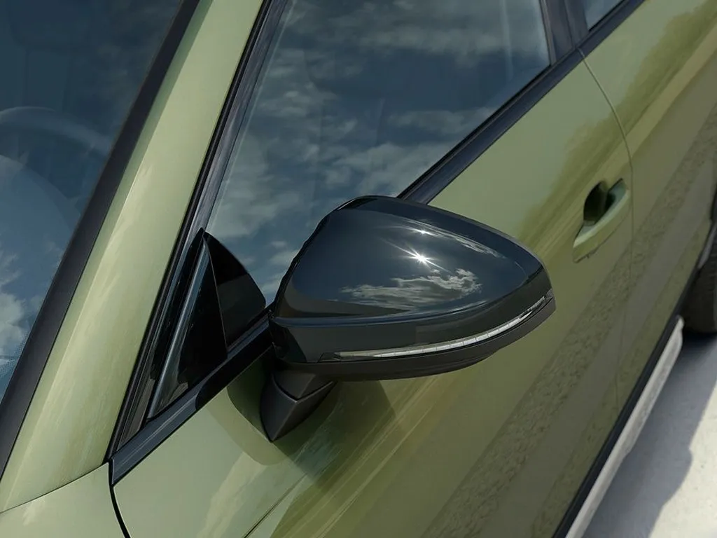 Audi A4,autocango,china used car exporter,china ev exporter,chinese used car exporter,chinese used ev exporter