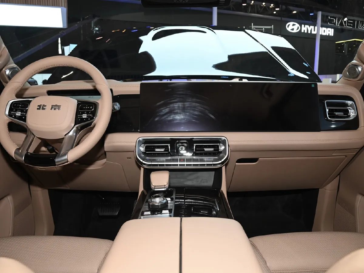 Beijing BJ60 REEV,autocango,china used car exporter,china ev exporter,chinese used car exporter,chinese used ev exporter