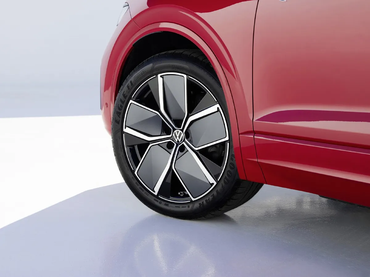 Volkswagen Touareg,autocango,china used car exporter,china ev exporter,chinese used car exporter,chinese used ev exporter