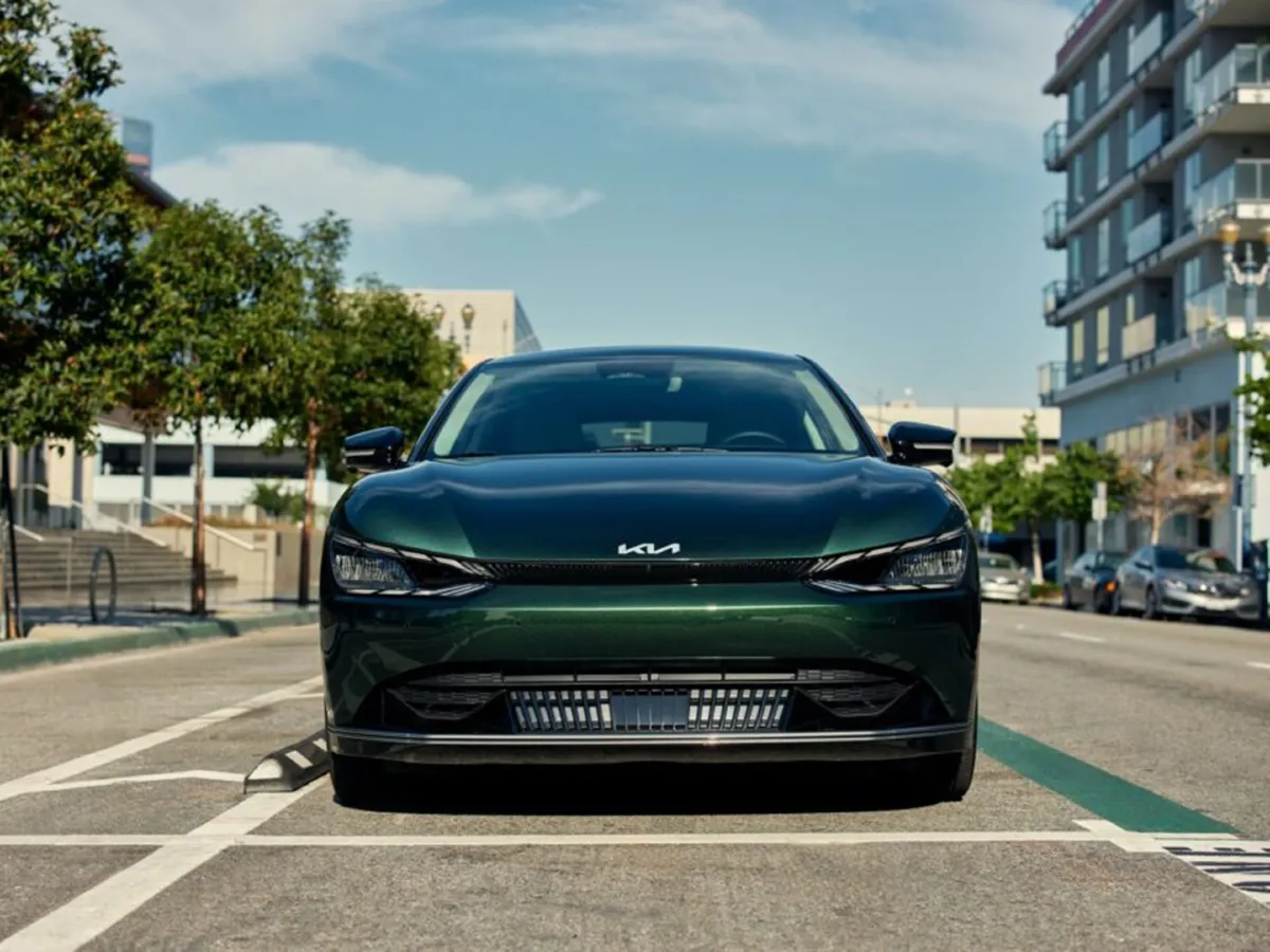 Kia EV6,autocango,china used car exporter,china ev exporter,chinese used car exporter,chinese used ev exporter