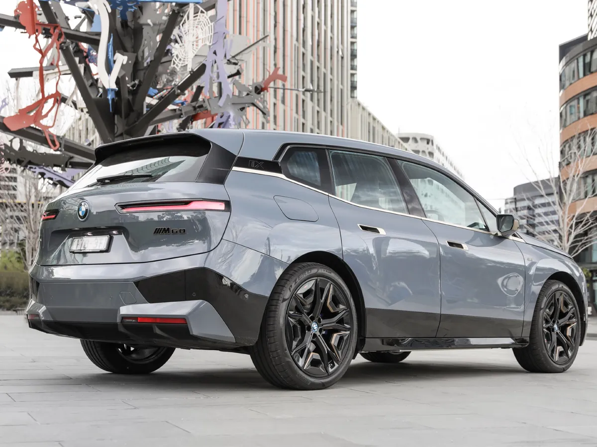 BMW iX,autocango,china used car exporter,china ev exporter,chinese used car exporter,chinese used ev exporter