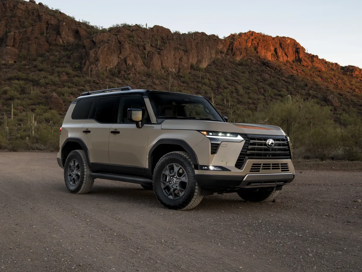 Lexus GX,autocango,china used car exporter,china ev exporter,chinese used car exporter,chinese used ev exporter