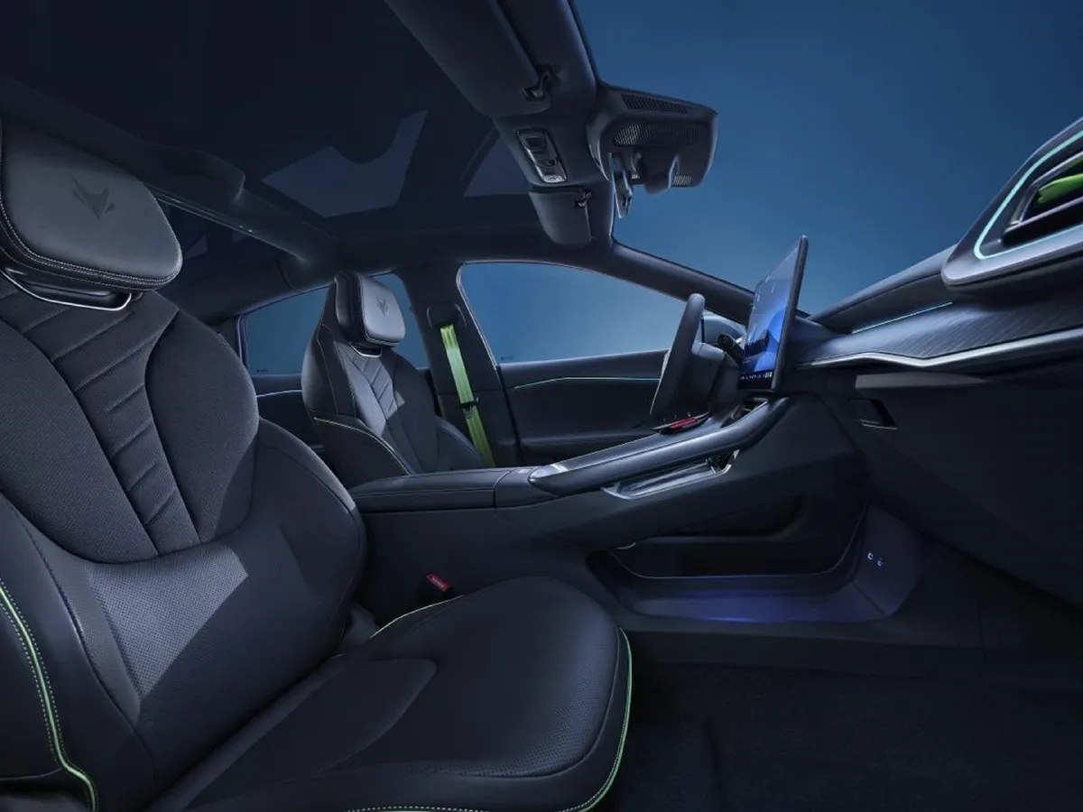 ARCFOX αS5,autocango,china used car exporter,china ev exporter,chinese used car exporter,chinese used ev exporter ARCFOX αS5,autocango,china used car exporter,china ev exporter,chinese used car exporter,chinese used ev exporter