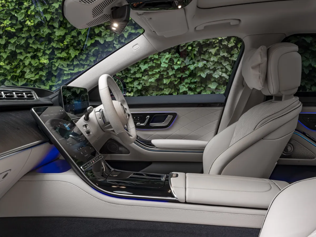 Mercedes-Benz S Class,autocango,china used car exporter,china ev exporter,chinese used car exporter,chinese used ev exporter