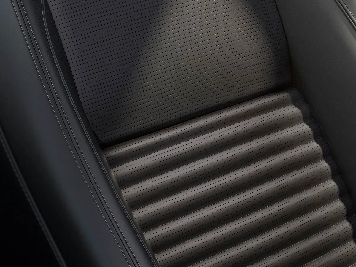 Land Rover Discovery Sport,autocango,china used car exporter,china ev exporter,chinese used car exporter,chinese used ev exporter