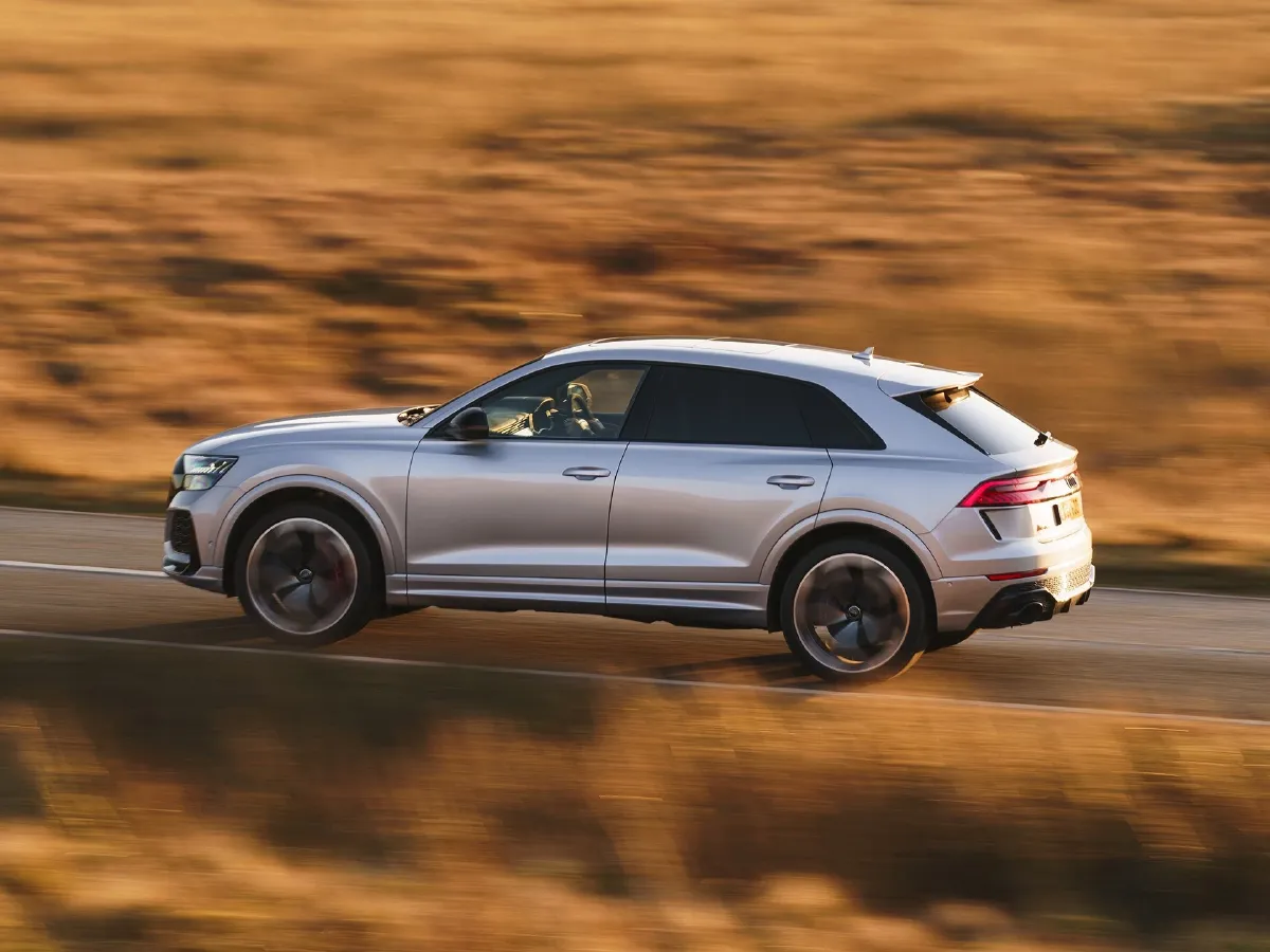 Audi RS Q8,autocango,china used car exporter,china ev exporter,chinese used car exporter,chinese used ev exporter