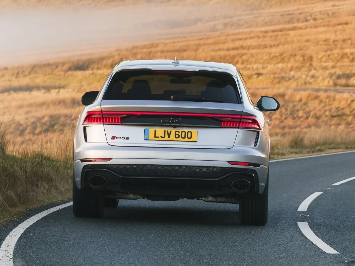 Audi RS Q8,autocango,china used car exporter,china ev exporter,chinese used car exporter,chinese used ev exporter