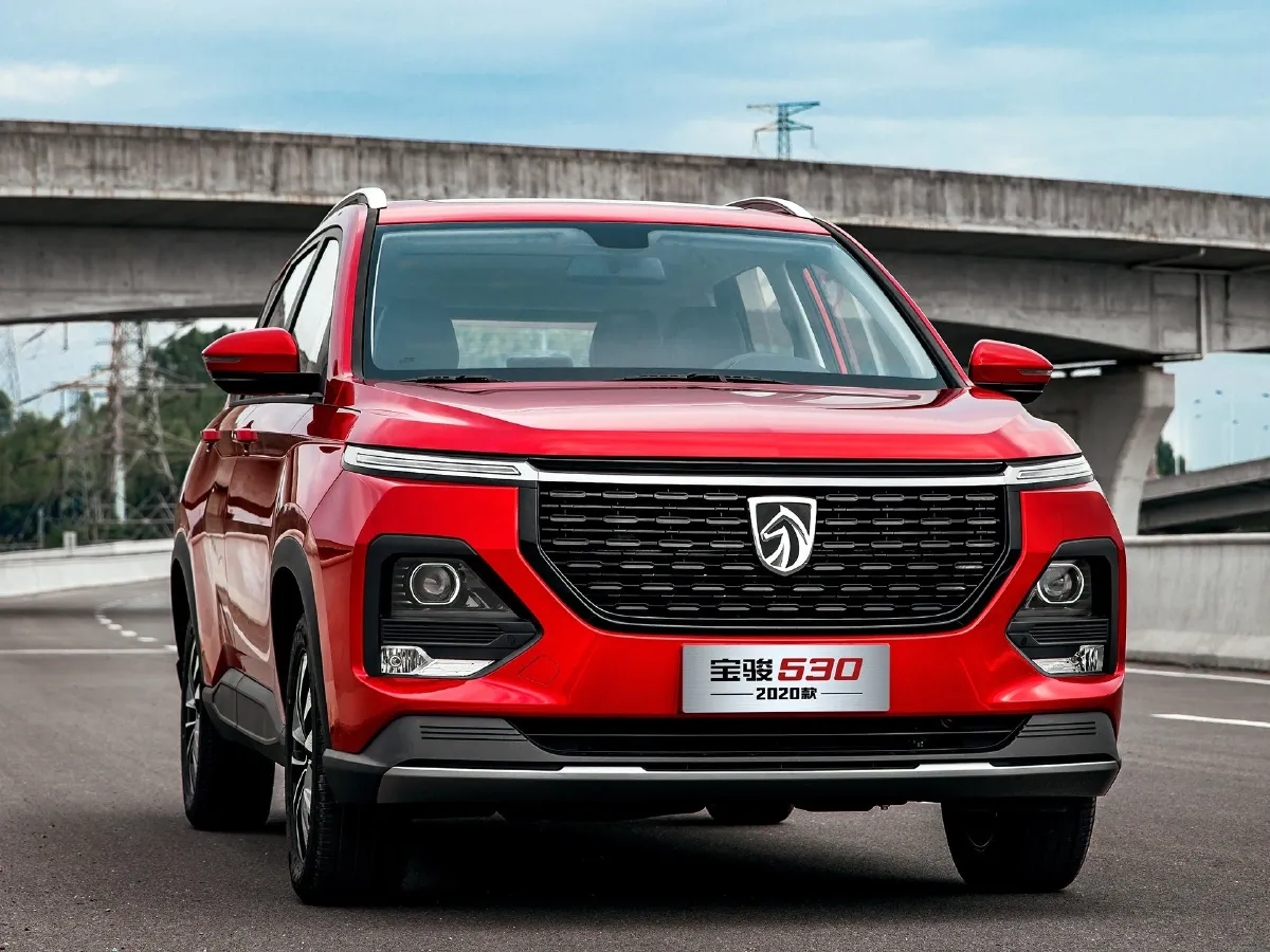 2018 BaoJun 530 1.8L 137HP L4 5AMT,autocango,china used car exporter,china ev exporter,chinese used car exporter,chinese used ev exporter