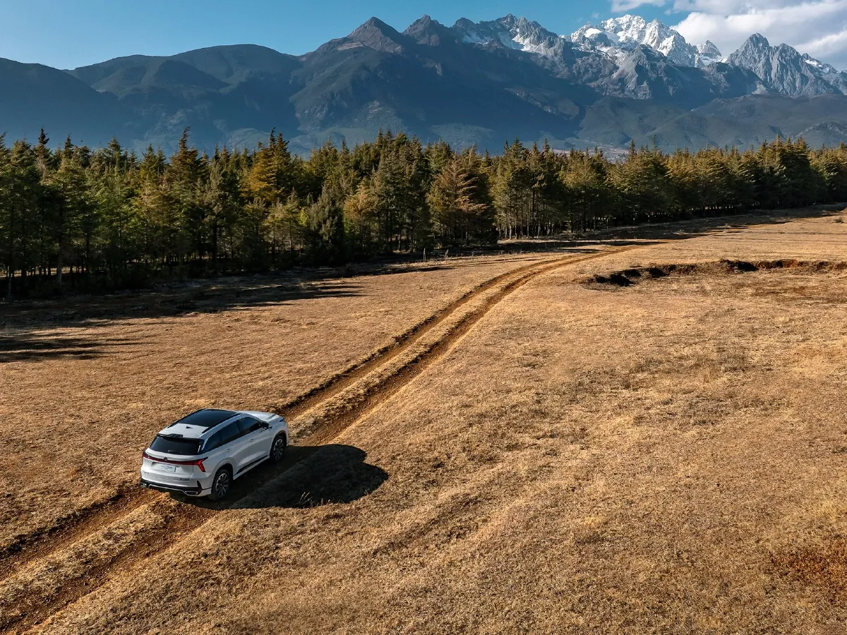 ChangAn CS75 Plus,autocango,china used car exporter,china ev exporter,chinese used car exporter,chinese used ev exporter