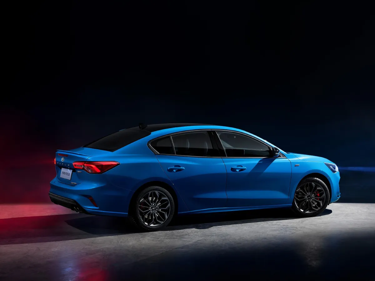 Ford Focus,autocango,china used car exporter,china ev exporter,chinese used car exporter,chinese used ev exporter