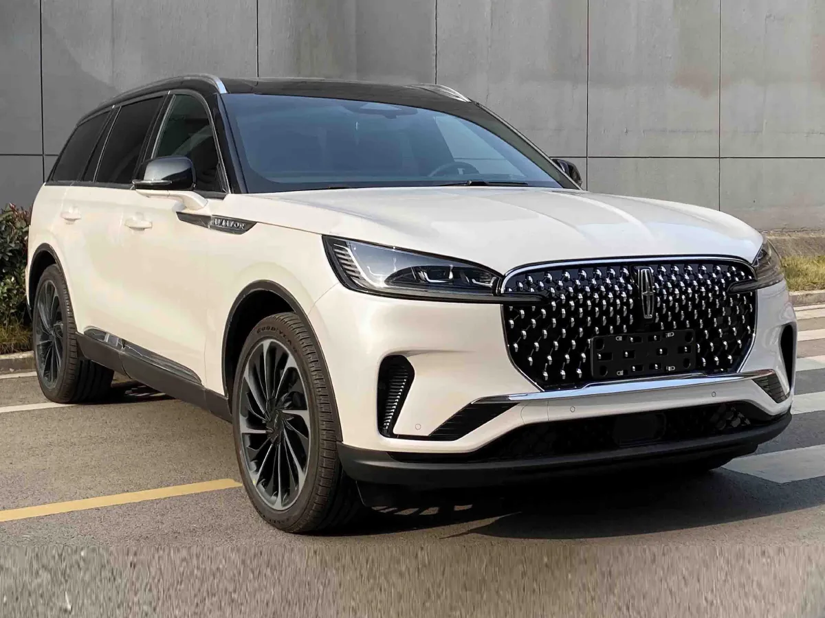 Lincoln Aviator,autocango,china used car exporter,china ev exporter,chinese used car exporter,chinese used ev exporter