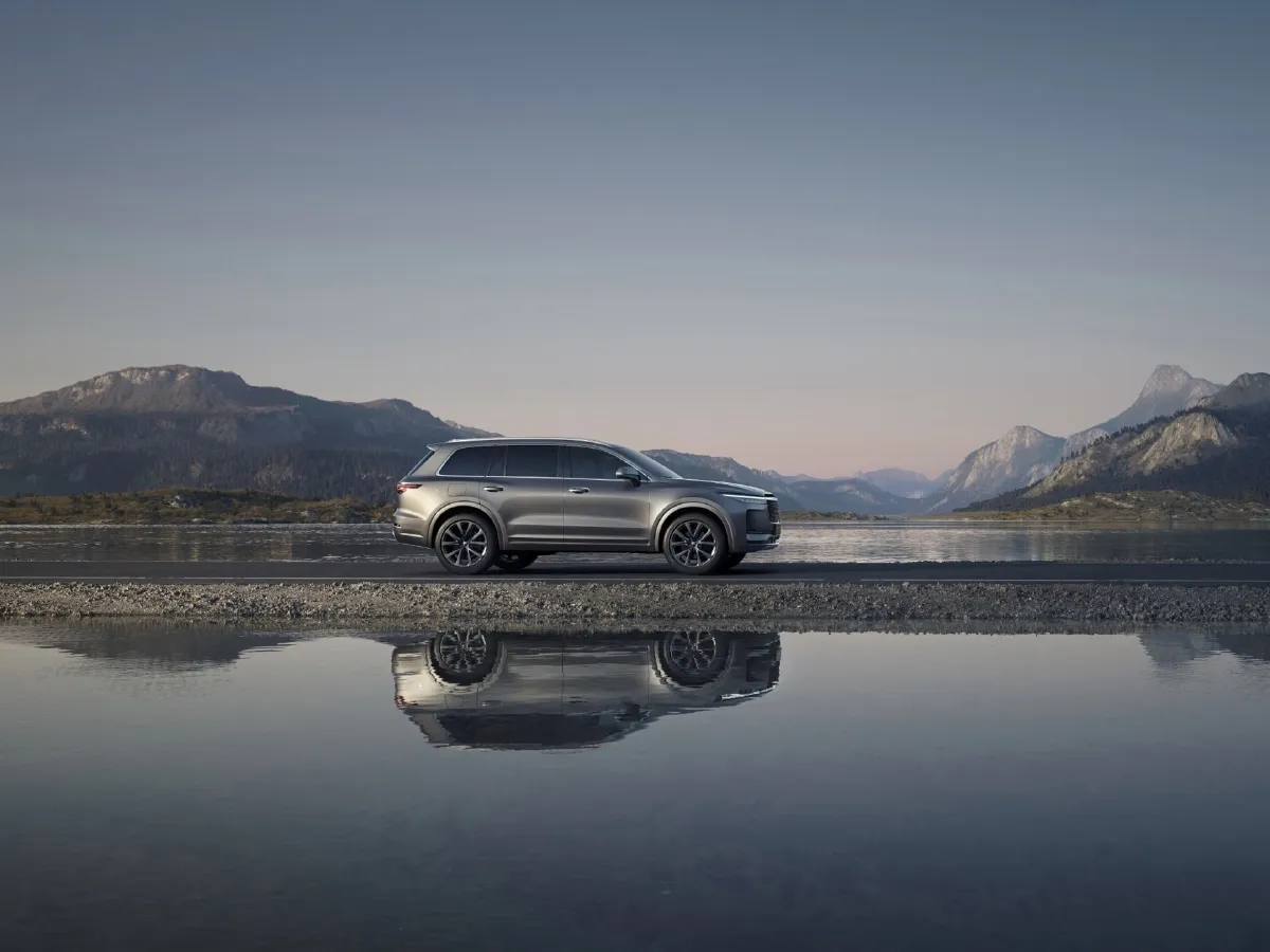 Li ONE,autocango,china used car exporter,china ev exporter,chinese used car exporter,chinese used ev exporter