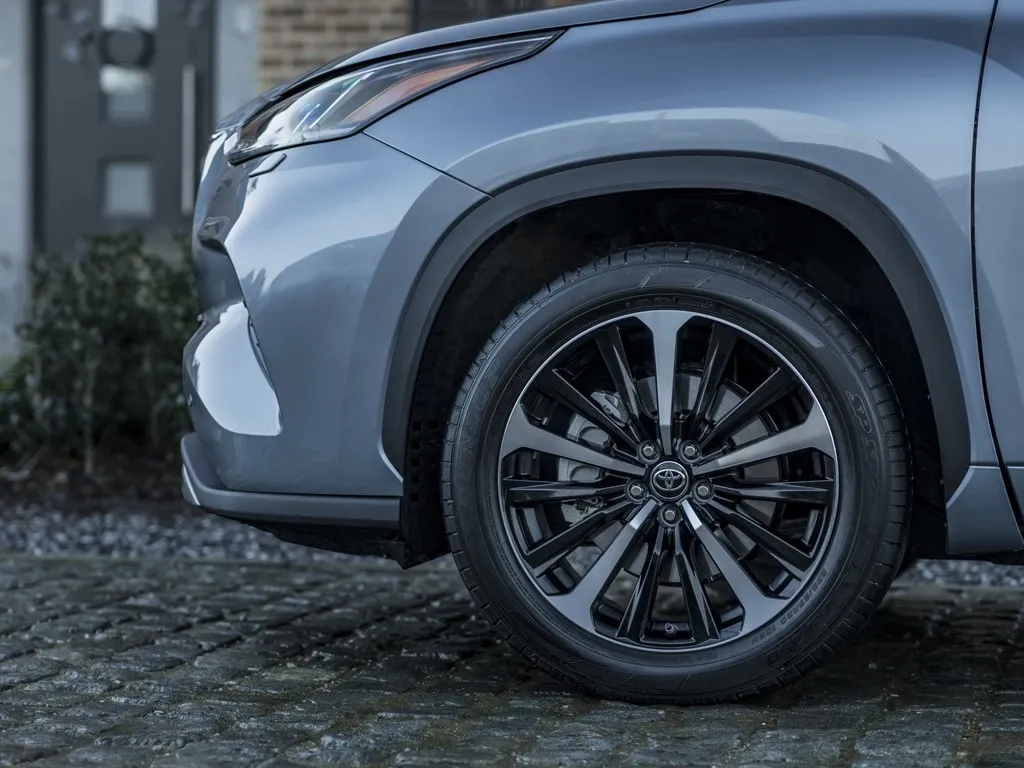 Toyota Highlander,autocango,china used car exporter,china ev exporter,chinese used car exporter,chinese used ev exporter Toyota Highlander,autocango,china used car exporter,china ev exporter,chinese used car exporter,chinese used ev exporter