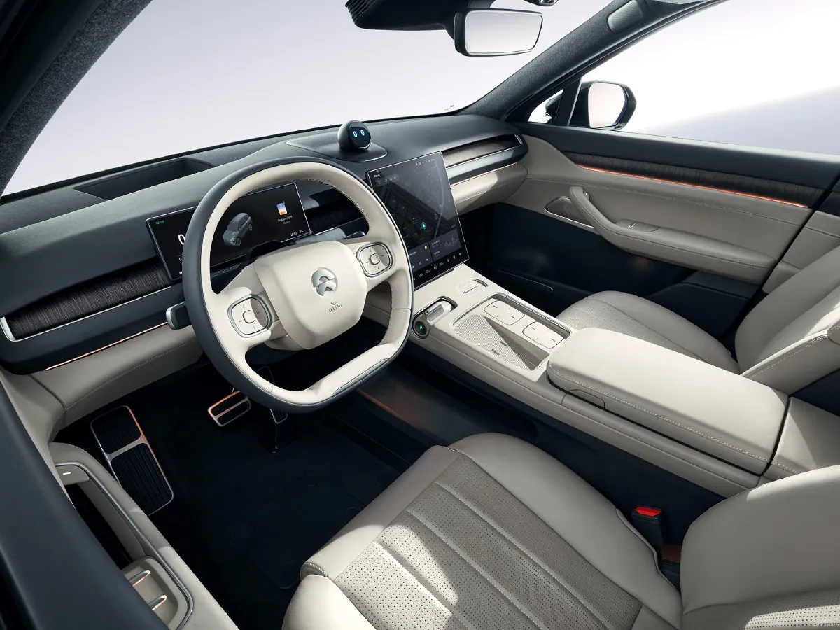 NIO ES8,autocango,china used car exporter,china ev exporter,chinese used car exporter,chinese used ev exporter