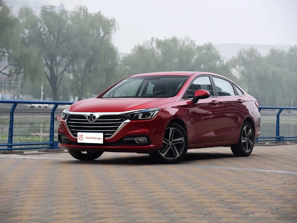 2019 BeiJing Auto Senova D50 1.5L 116HP L4 5MT,autocango,china used car exporter,china ev exporter,chinese used car exporter,chinese used ev exporter