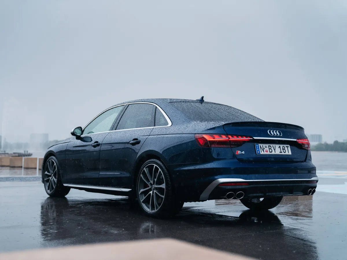 Audi S4,autocango,china used car exporter,china ev exporter,chinese used car exporter,chinese used ev exporter