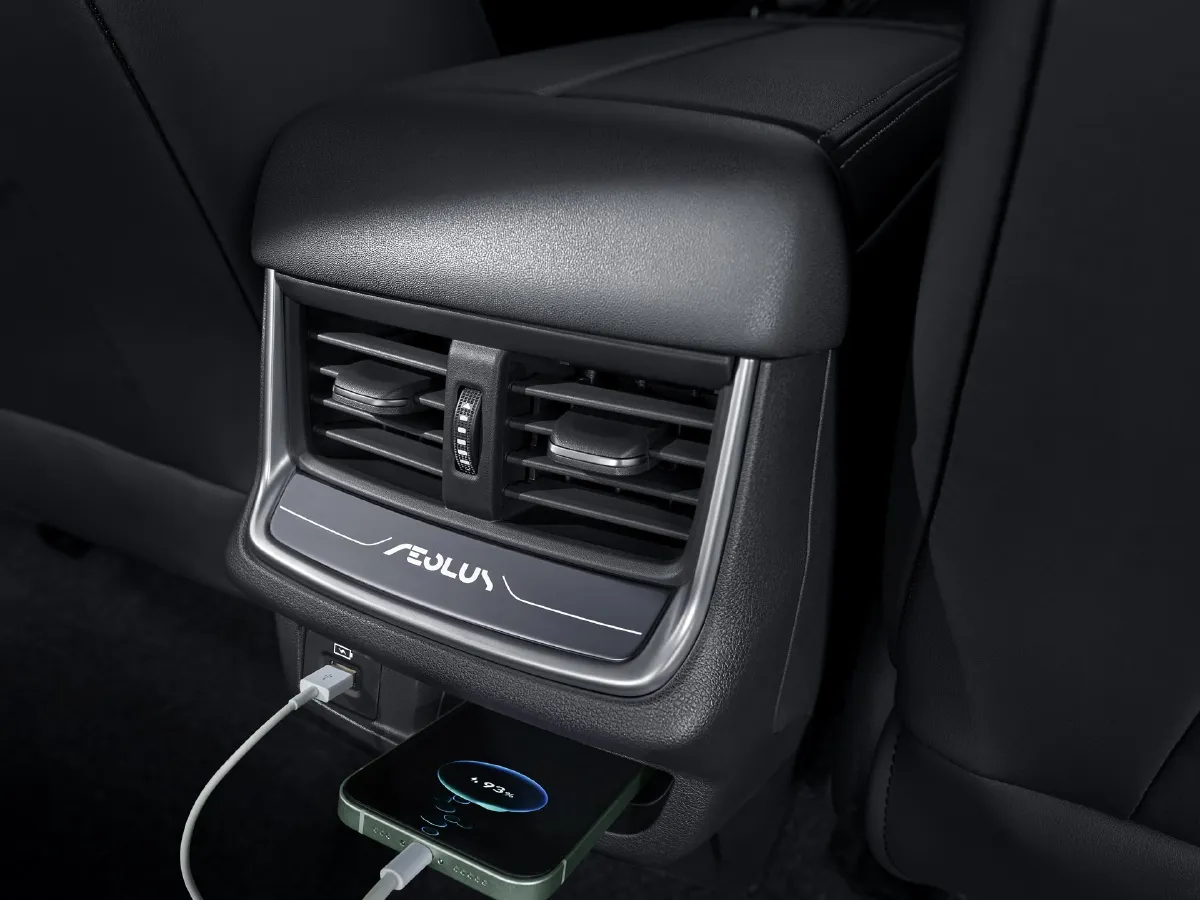 DongFeng Aeolus YiXuan MAX,autocango,china used car exporter,china ev exporter,chinese used car exporter,chinese used ev exporter