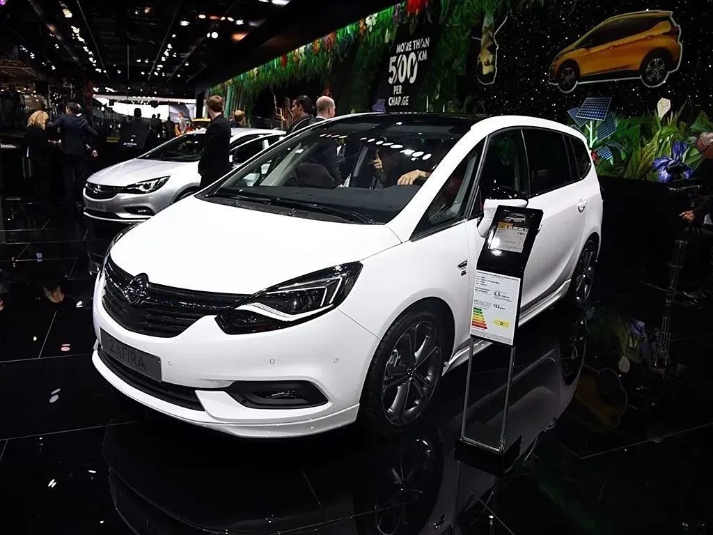 Opel Zafira,autocango,china used car exporter,china ev exporter,chinese used car exporter,chinese used ev exporter
