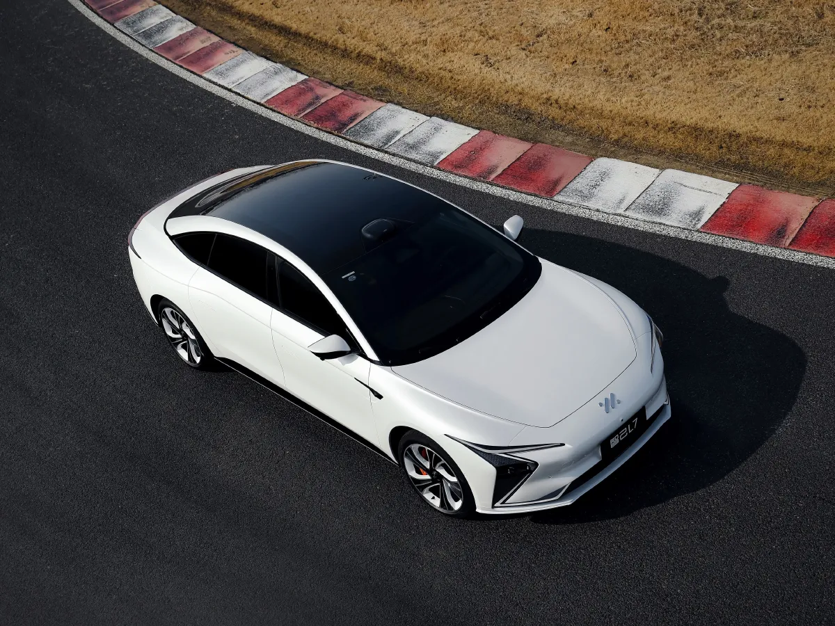 IM L7,autocango,china used car exporter,china ev exporter,chinese used car exporter,chinese used ev exporter