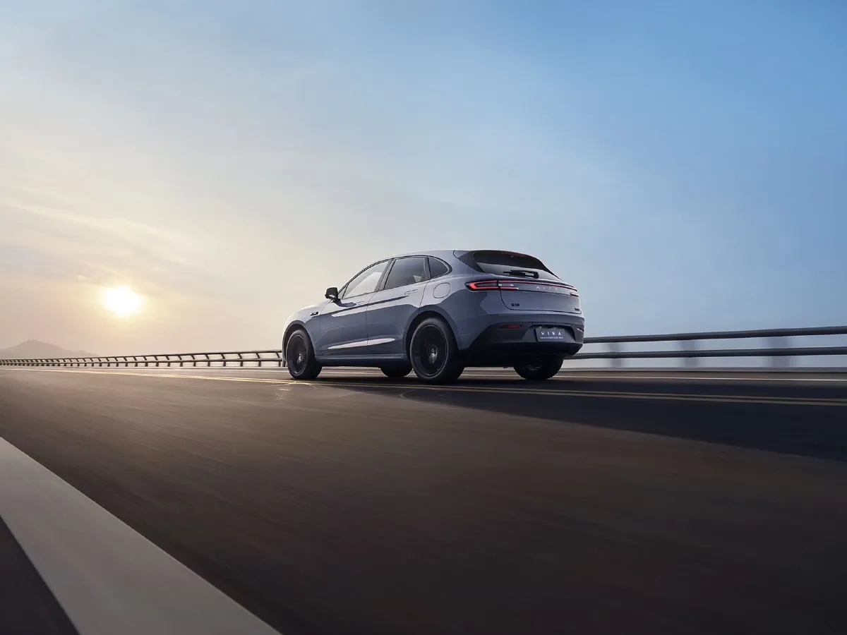 AITO AITO M5,autocango,china used car exporter,china ev exporter,chinese used car exporter,chinese used ev exporter