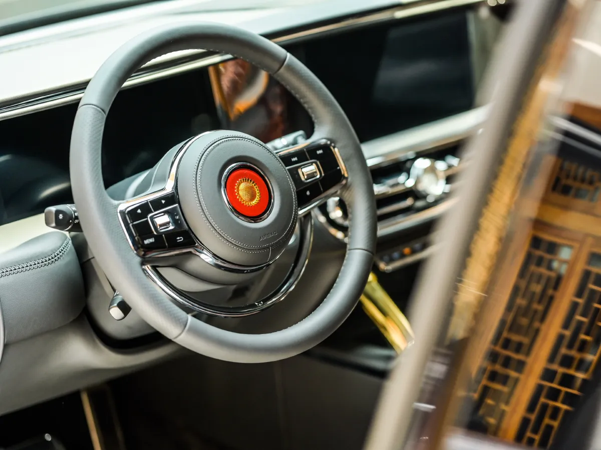 HongQi Guoyao,autocango,china used car exporter,china ev exporter,chinese used car exporter,chinese used ev exporter HongQi Guoyao,autocango,china used car exporter,china ev exporter,chinese used car exporter,chinese used ev exporter