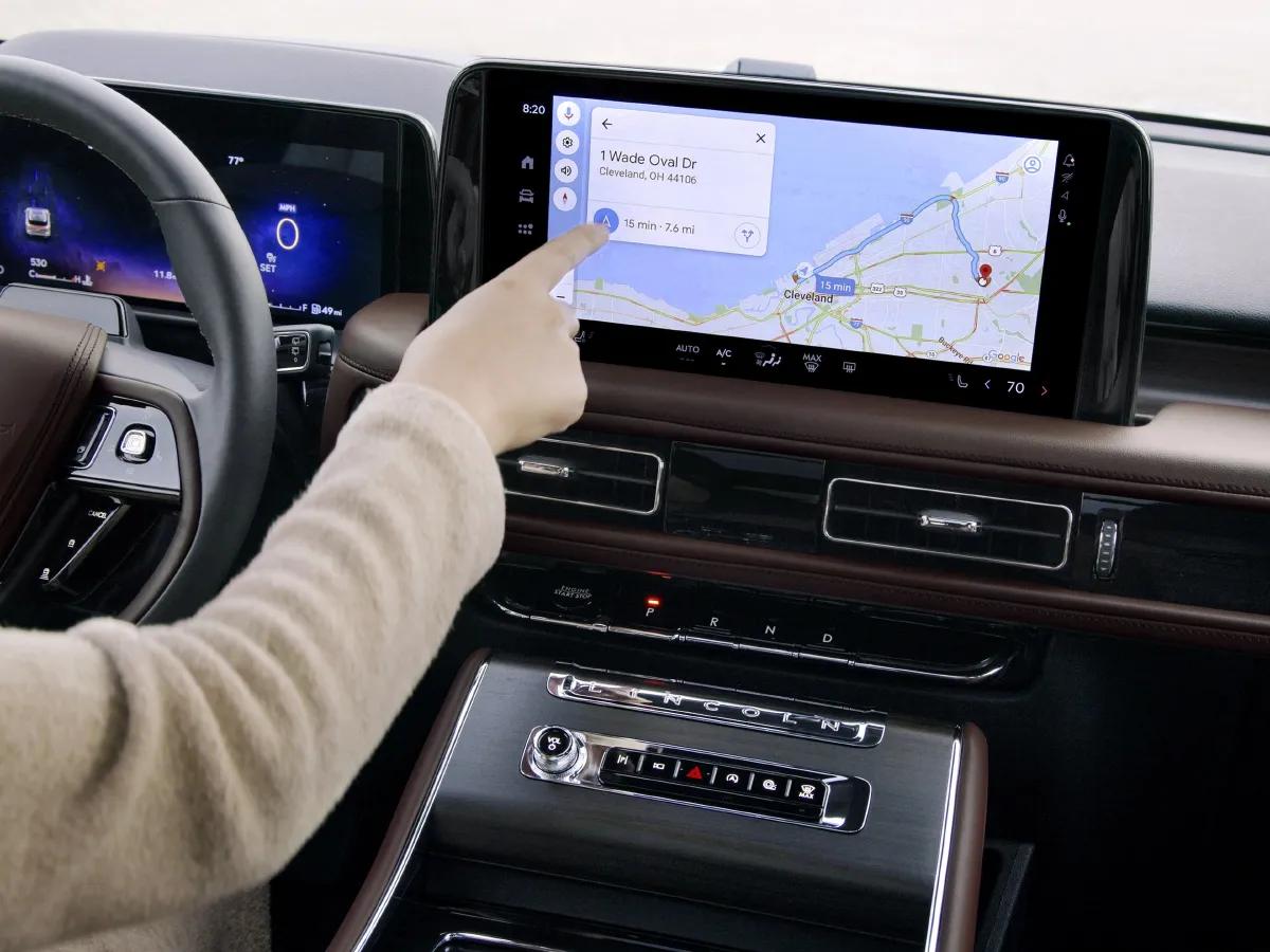 Lincoln Aviator,autocango,china used car exporter,china ev exporter,chinese used car exporter,chinese used ev exporter