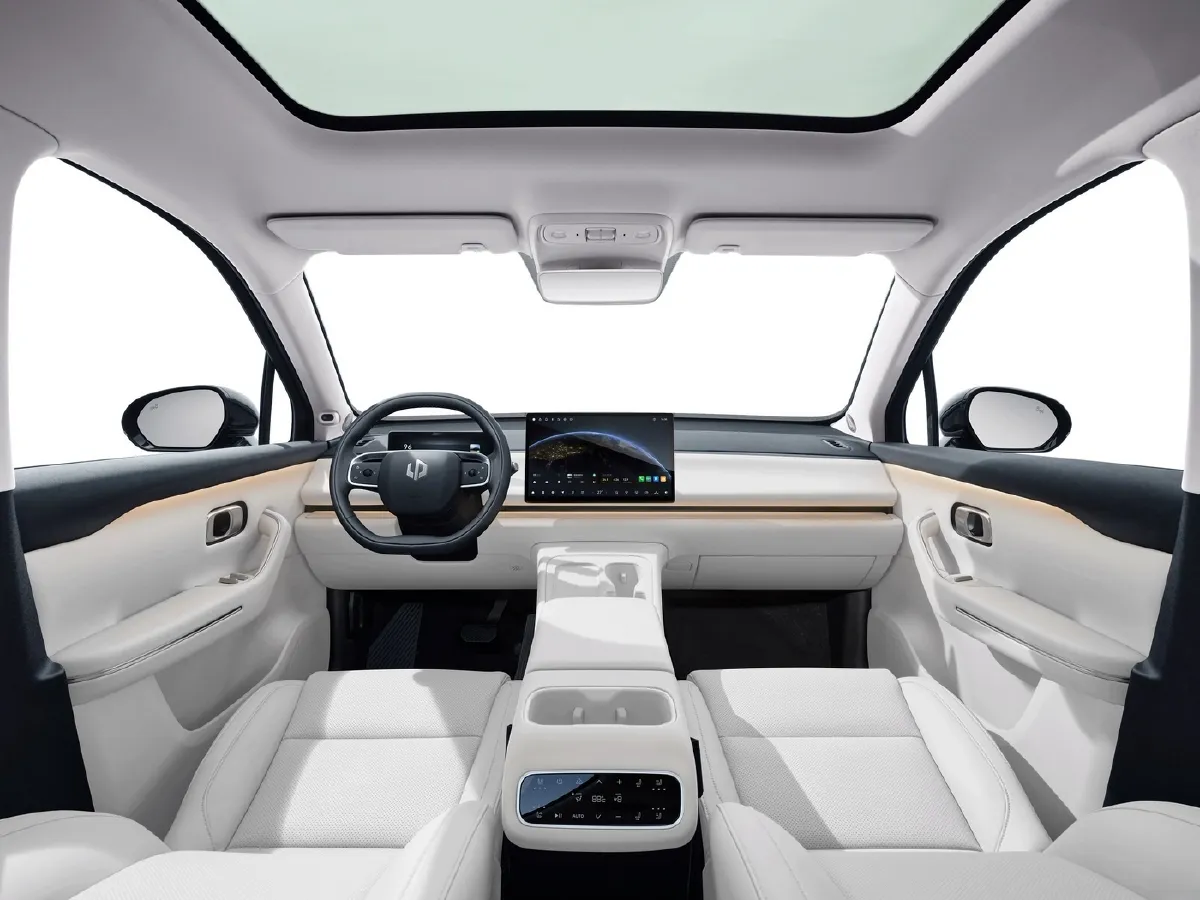 Leapmotor C16,autocango,china used car exporter,china ev exporter,chinese used car exporter,chinese used ev exporter