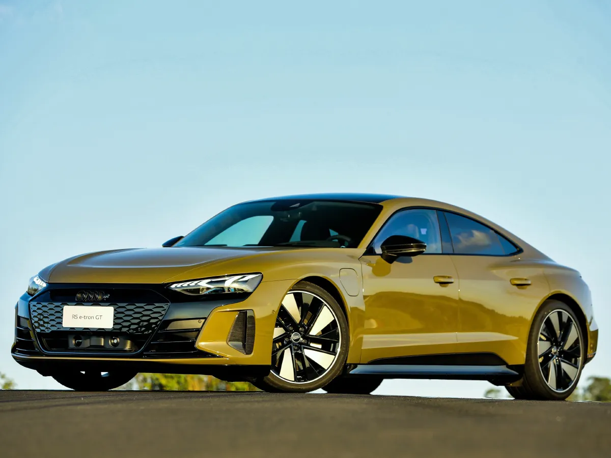 2023 Audi RS e-tron GT 2AT BEV 93.4KWH,autocango,china used car exporter,china ev exporter,chinese used car exporter,chinese used ev exporter