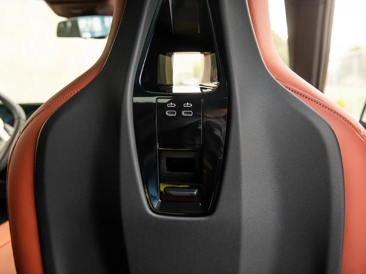 BMW iX,autocango,china used car exporter,china ev exporter,chinese used car exporter,chinese used ev exporter