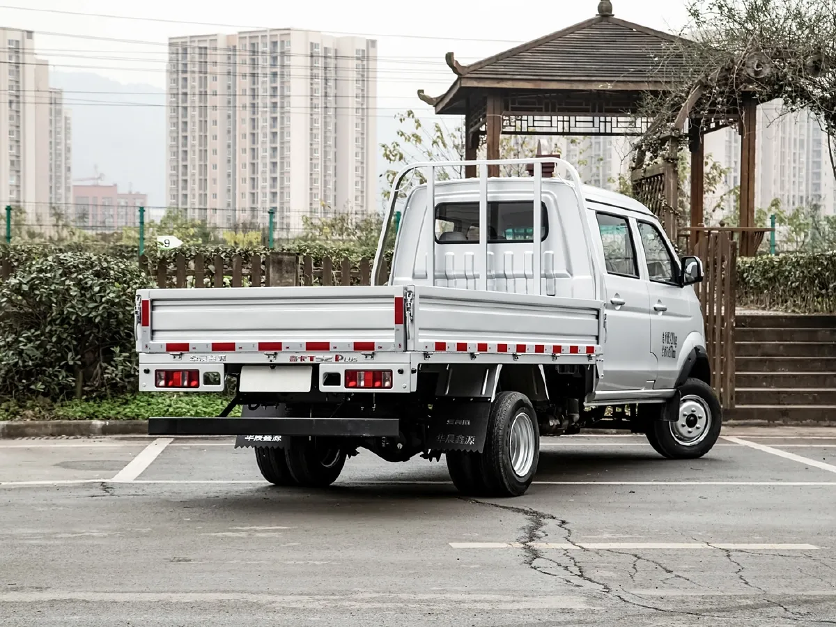 2021 JinBei XinKa T52 Plus 2.0L 150HP L4 5MT,autocango,china used car exporter,china ev exporter,chinese used car exporter,chinese used ev exporter