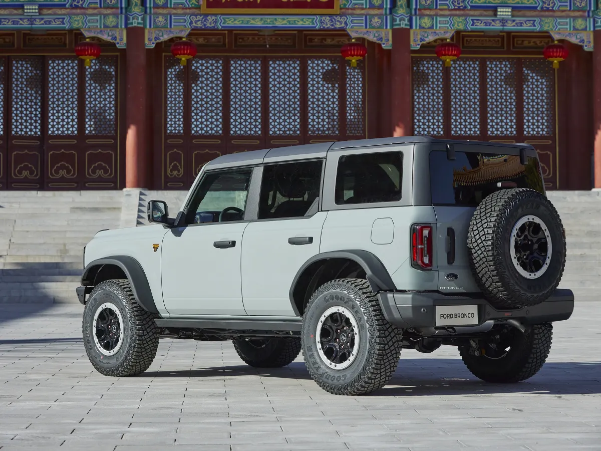 Ford Bronco,autocango,china used car exporter,china ev exporter,chinese used car exporter,chinese used ev exporter