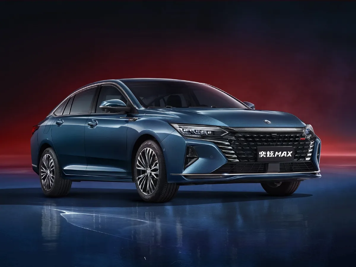 DongFeng Aeolus YiXuan MAX,autocango,china used car exporter,china ev exporter,chinese used car exporter,chinese used ev exporter